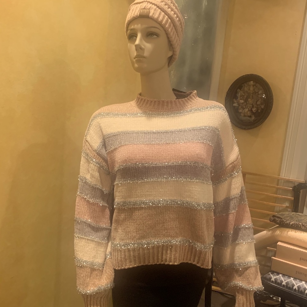 🎁 NWT Forever 21 pink/gray striped sweater - Picture 2 of 5